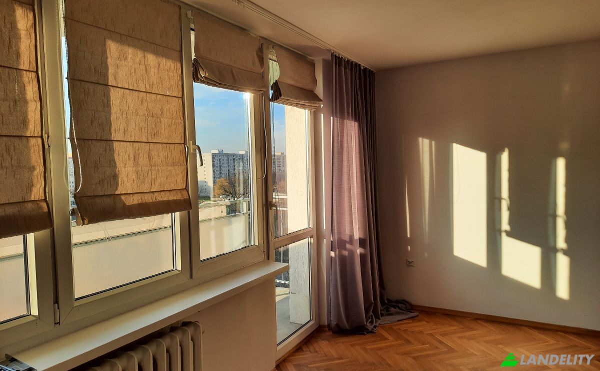 Apartment for Sale Malborska, Warszawa, Warsaw, Masovian Voivodeship, Poland. Photo 3