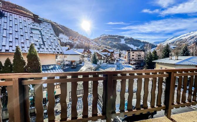 Apartment for Sale Rue des Moulins, 73450 Valloire. Photo#1