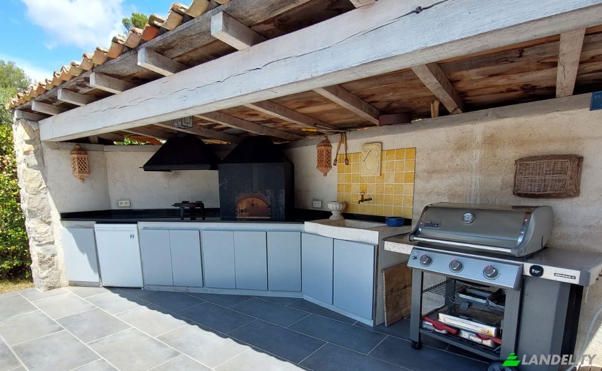 Villa for Sale 11 M Chem des Pins, 06530 Peymeinade, Peymeinade, Alpes-Maritimes, Provence-Alpes-Cote dAzur, France. Photo 9