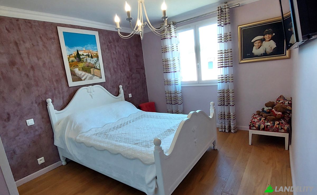 Villa for Sale 11 M Chem des Pins, 06530 Peymeinade, Peymeinade, Alpes-Maritimes, Provence-Alpes-Cote dAzur, France. Photo 11