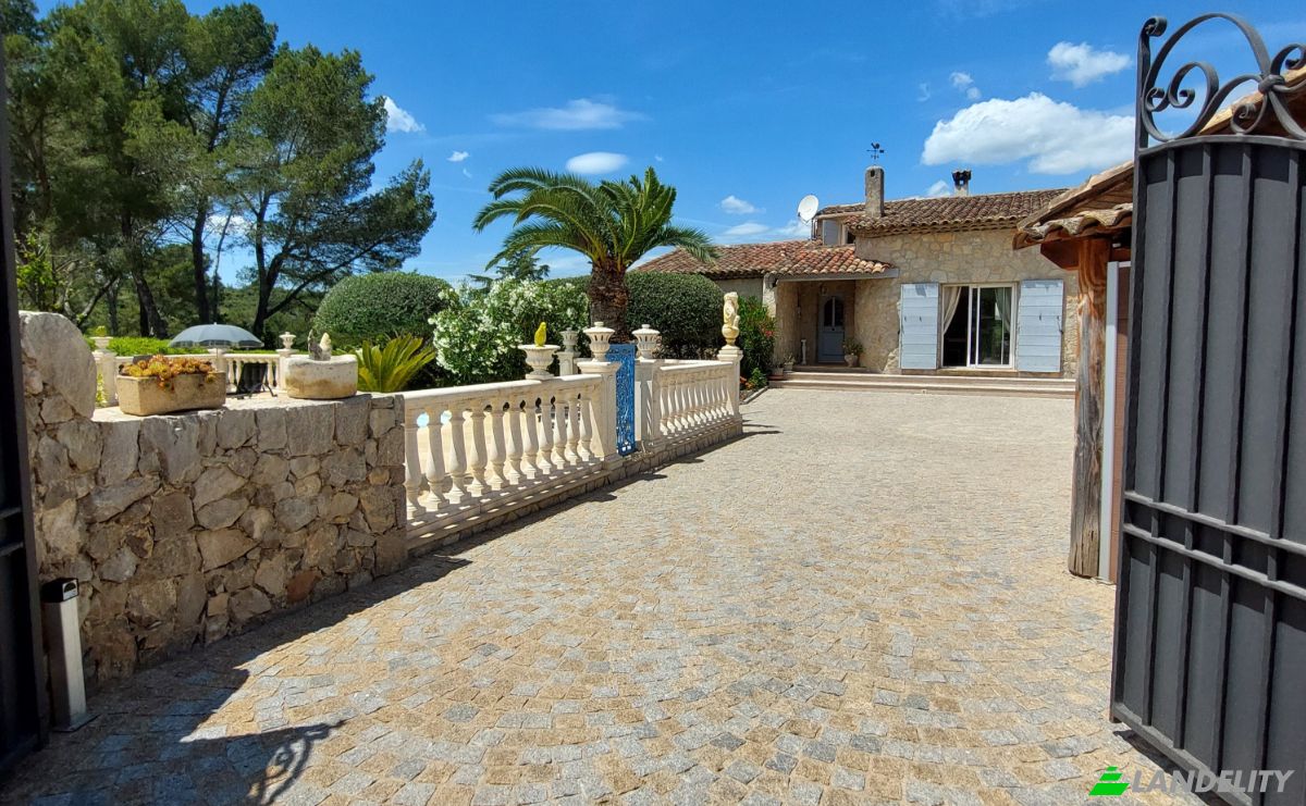 Villa for Sale 11 M Chem des Pins, 06530 Peymeinade, Peymeinade, Alpes-Maritimes, Provence-Alpes-Cote dAzur, France. Photo 3
