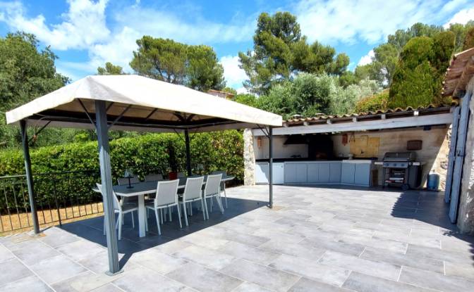 Villa for Sale 11 M Chem des Pins. Photo#5