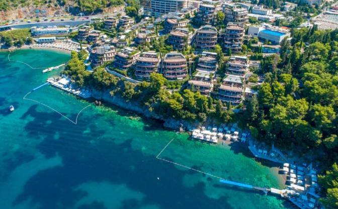 Eengezinswoning Te koop Budva 85310, Budva. Foto#11