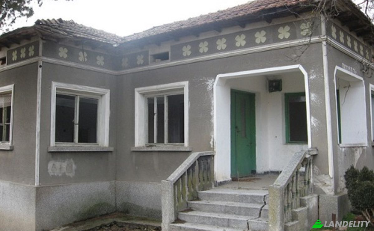 Single Family Home for Sale at bez ime, Rosen, General Toshevo, Dobrich Province, Bulgaria. Photo 1