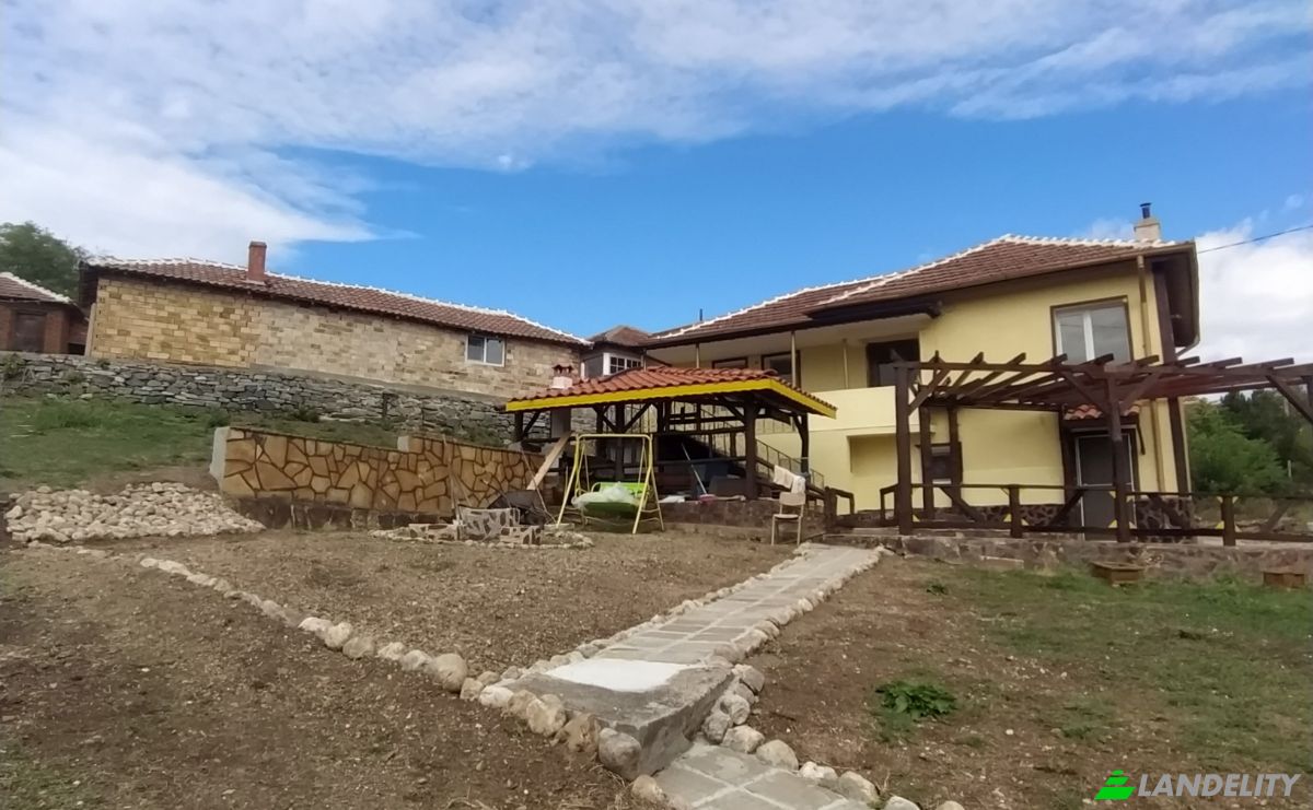 Single Family Home for Sale Razdel, Elhovo, Jambol, Bulgaria. Photo 2