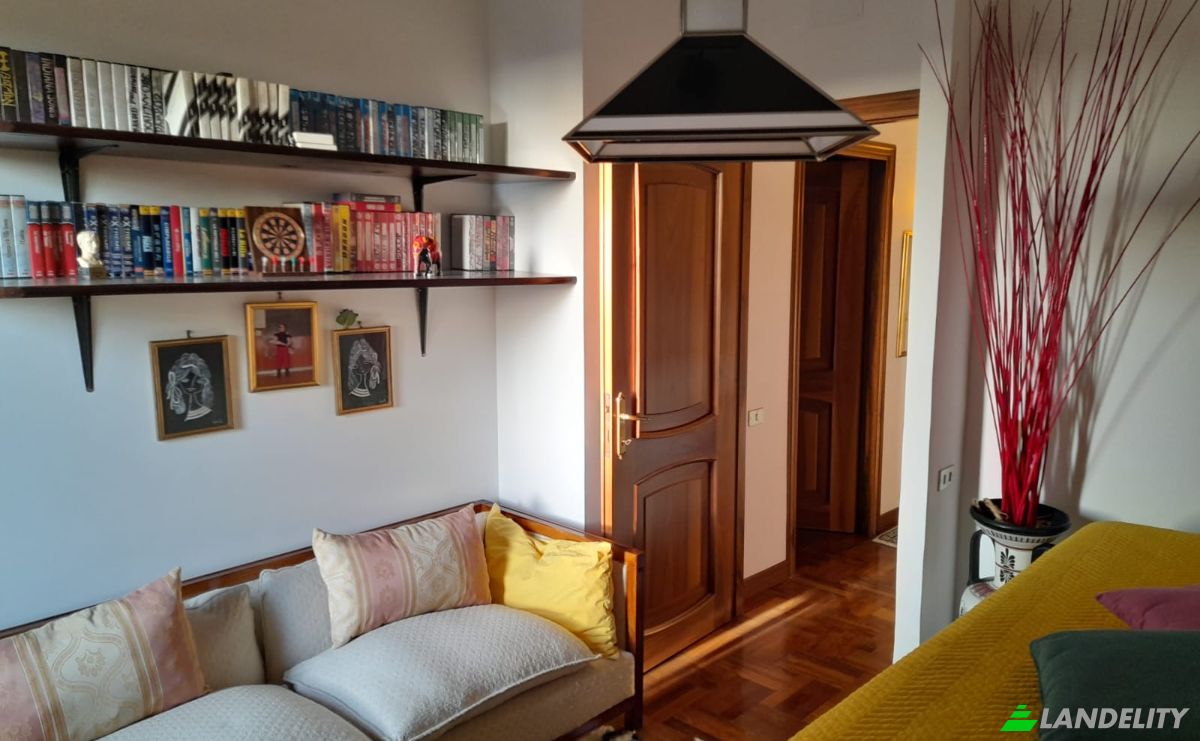 Single Family Home for Sale Via Falterona, 04011 Sassi Rossi LT, Sassi Rossi, Province of Latina, Lazio, Italy. Photo 10