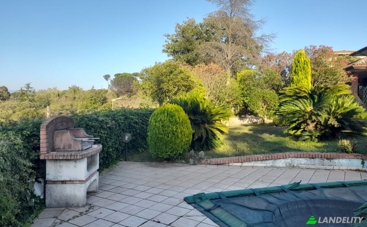 Single Family Home for Sale Via Falterona, 04011 Sassi Rossi LT, Sassi Rossi, Province of Latina, Lazio, Italy. Photo 4