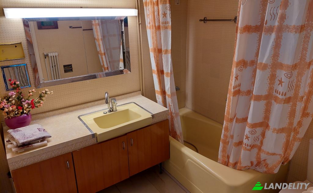 Apartment for Sale Akti Kountouriotou, Pireas, Attica, Decentralized Administration of Attica, Greece. Photo 14