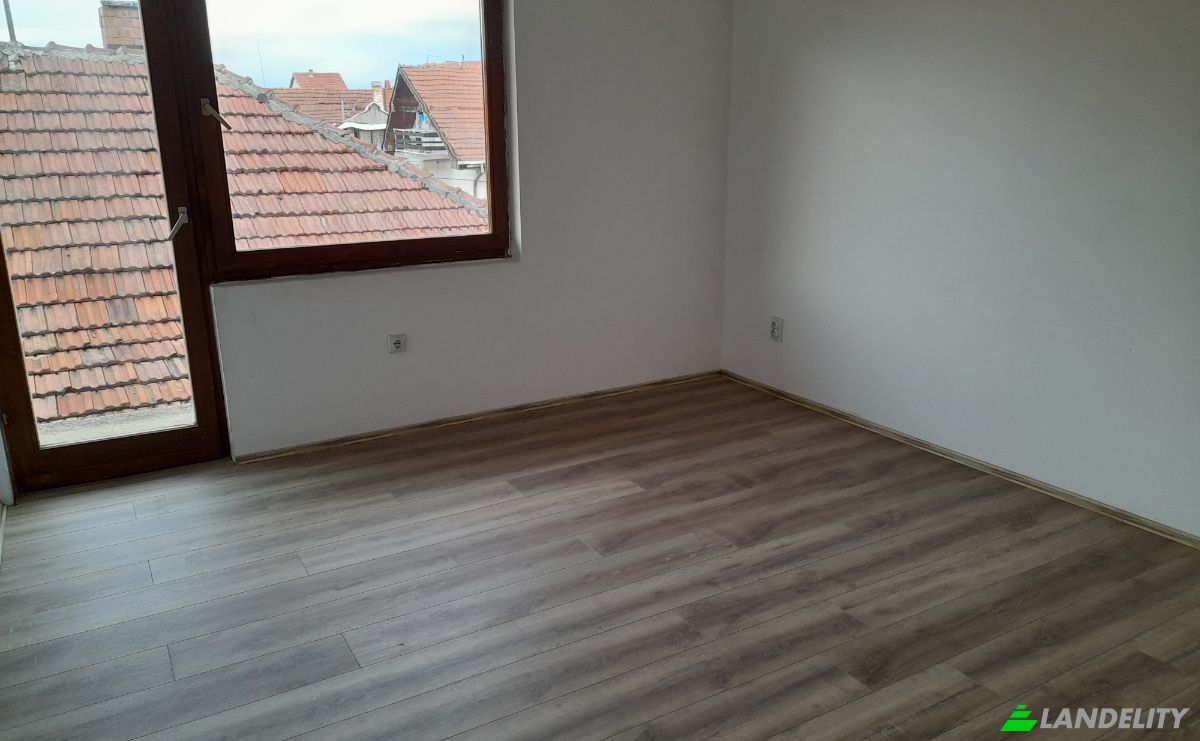 Single Family Home for Sale Juznomoravskih brigada, Leskovac 16000, Leskovac, Jablanica District, Serbia. Photo 6