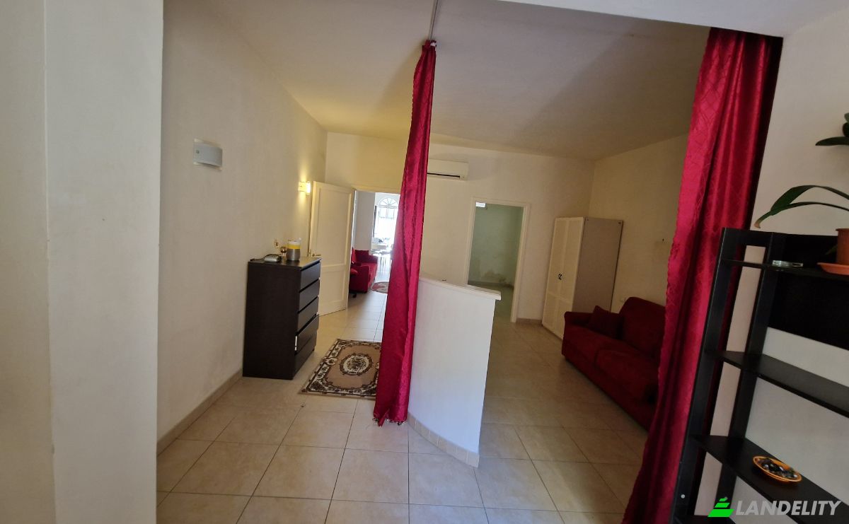 Apartment for Sale Via S Giovanni, 50124 Firenze FI, Florence, Metropolitan City of Florence, Tuscany, Italy. Photo 13