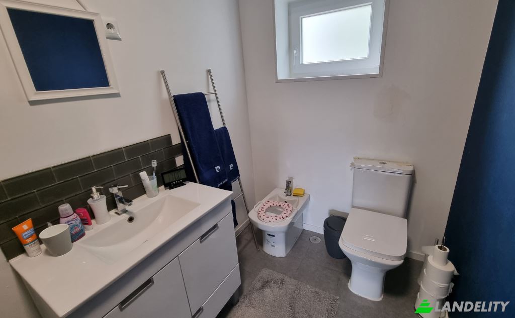 Single Family Home for Sale do Pereiro, Pataias, Alcobaca, Leiria District, Portugal. Photo 12