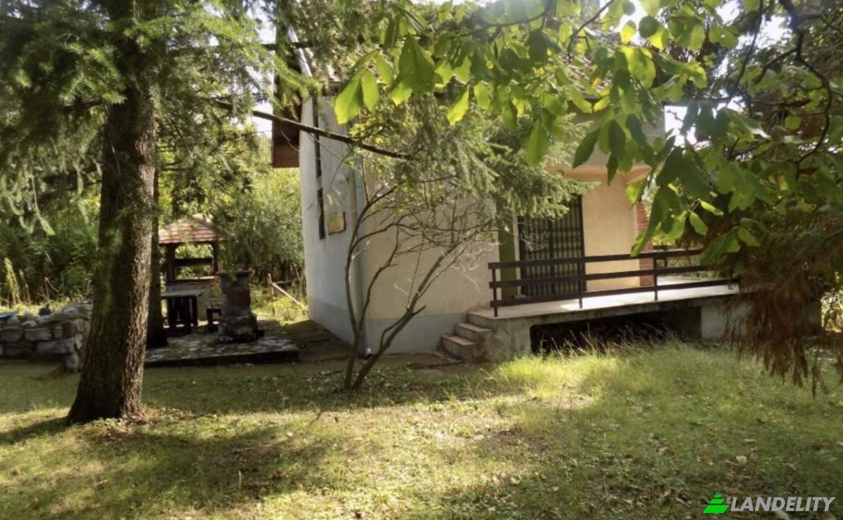 Single Family Home for Sale Carice Jelene, Beograd, Belgrade, City of Belgrade, Serbia. Photo 1