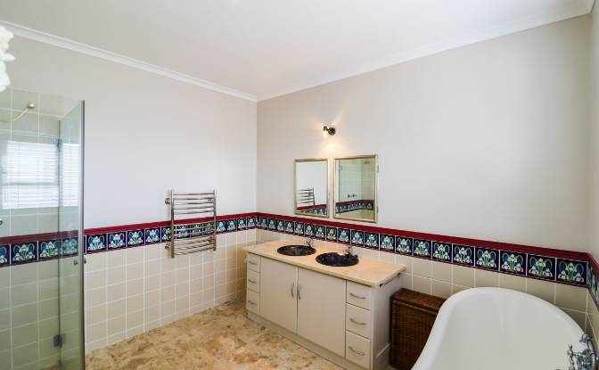 Single Family Home for Sale South Rd, Pringle Bay. Photo#14