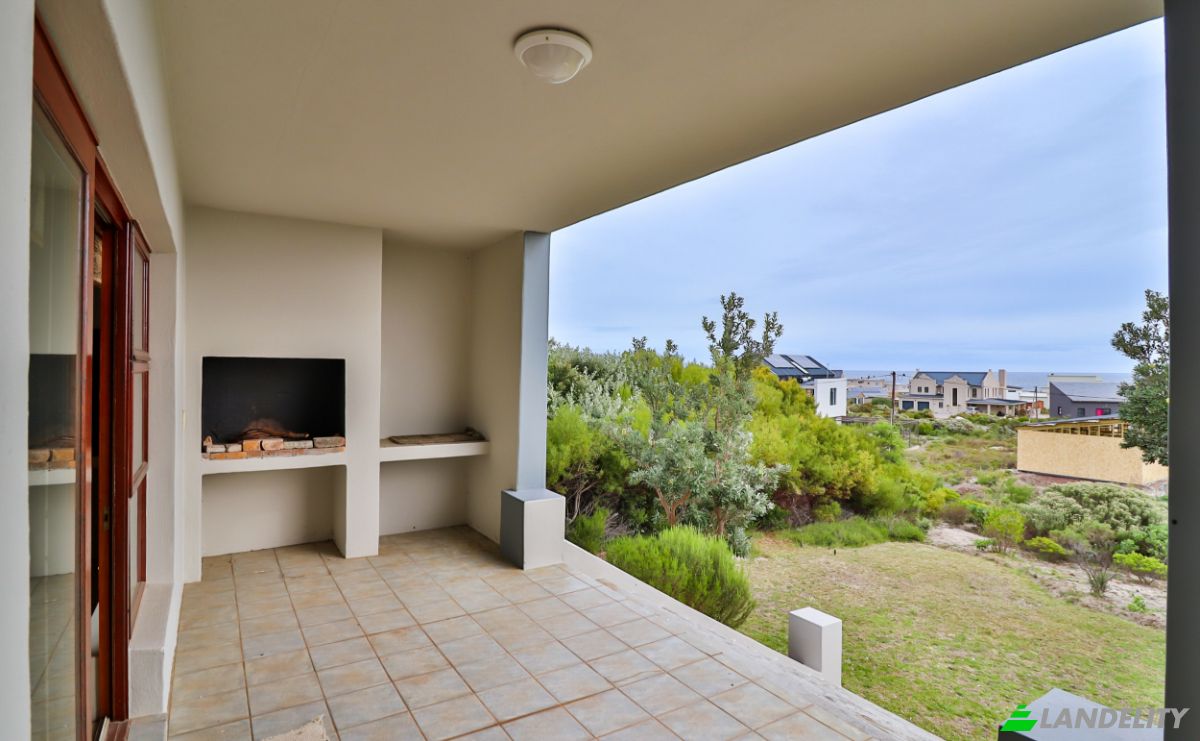 Single Family Home for Sale South Rd, Pringle Bay, Overberg District Municipality, Western Cape, South Africa. Photo 19
