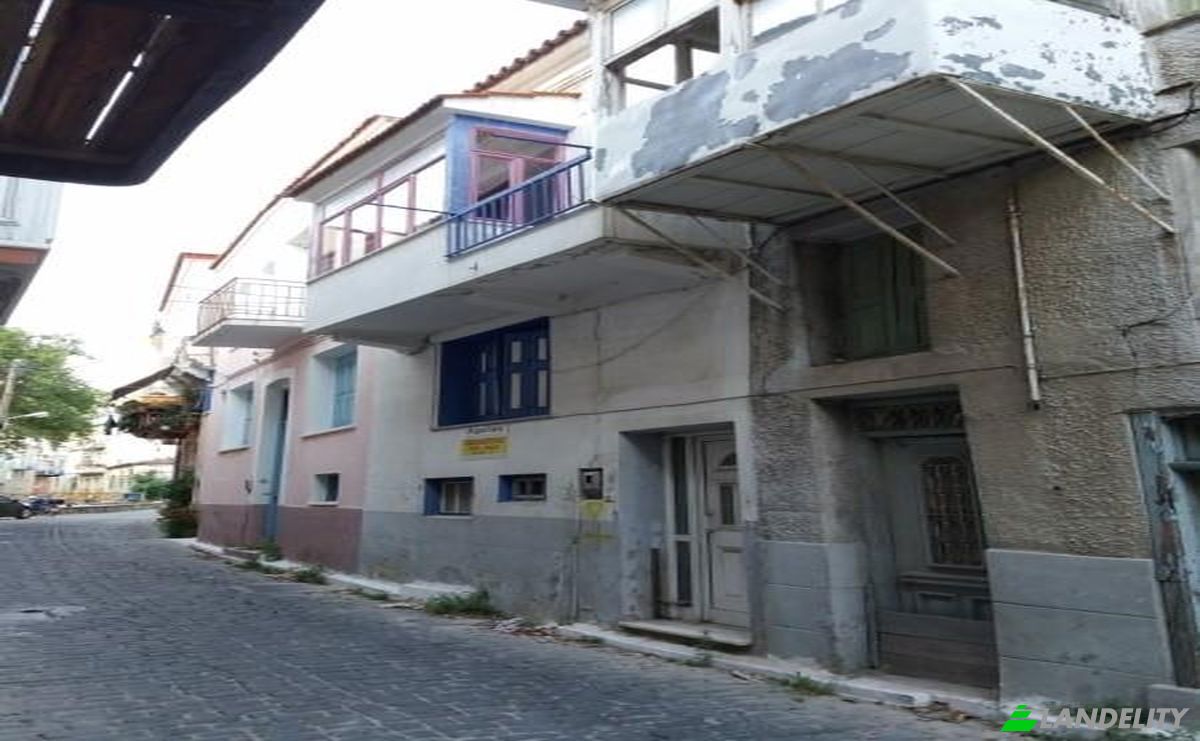 Single Family Home for Sale Plomari, North Aegean Region, Decentralized Administration of the Aegean, Greece. Photo 1