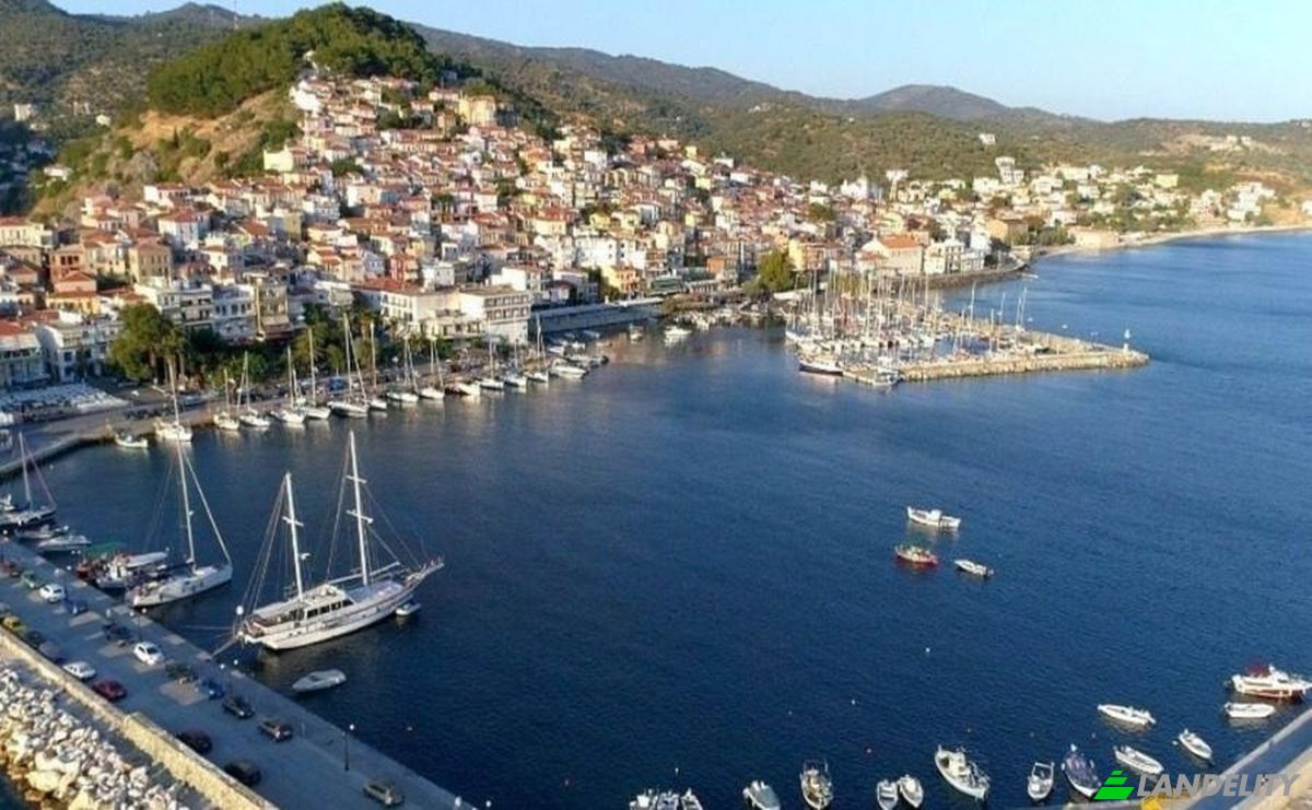 Single Family Home for Sale Plomari, North Aegean Region, Decentralized Administration of the Aegean, Greece. Photo 7