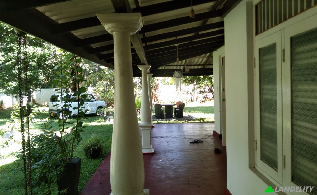 Single Family Home for Sale Hikkaduwa, Galle, Southern Province, Sri Lanka. Photo 4