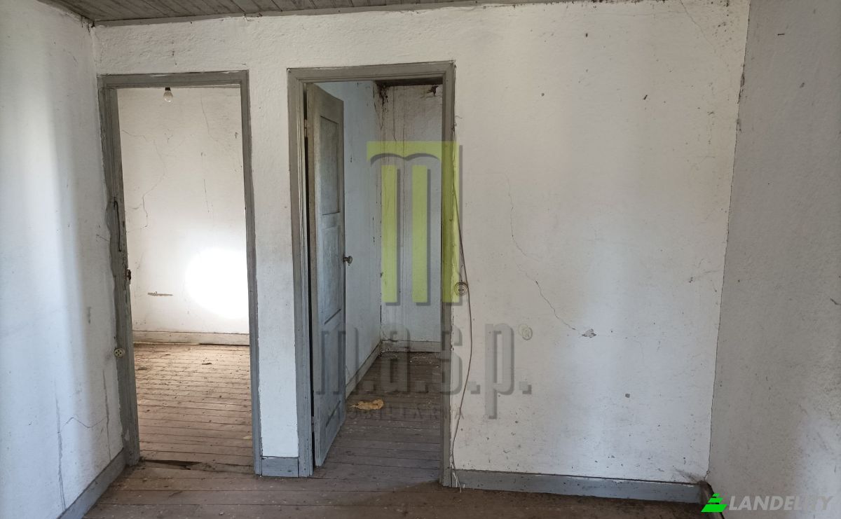 Single Family Home for Sale R das Flores, Oliveira do Hospital, Coimbra District, Portugal. Photo 8