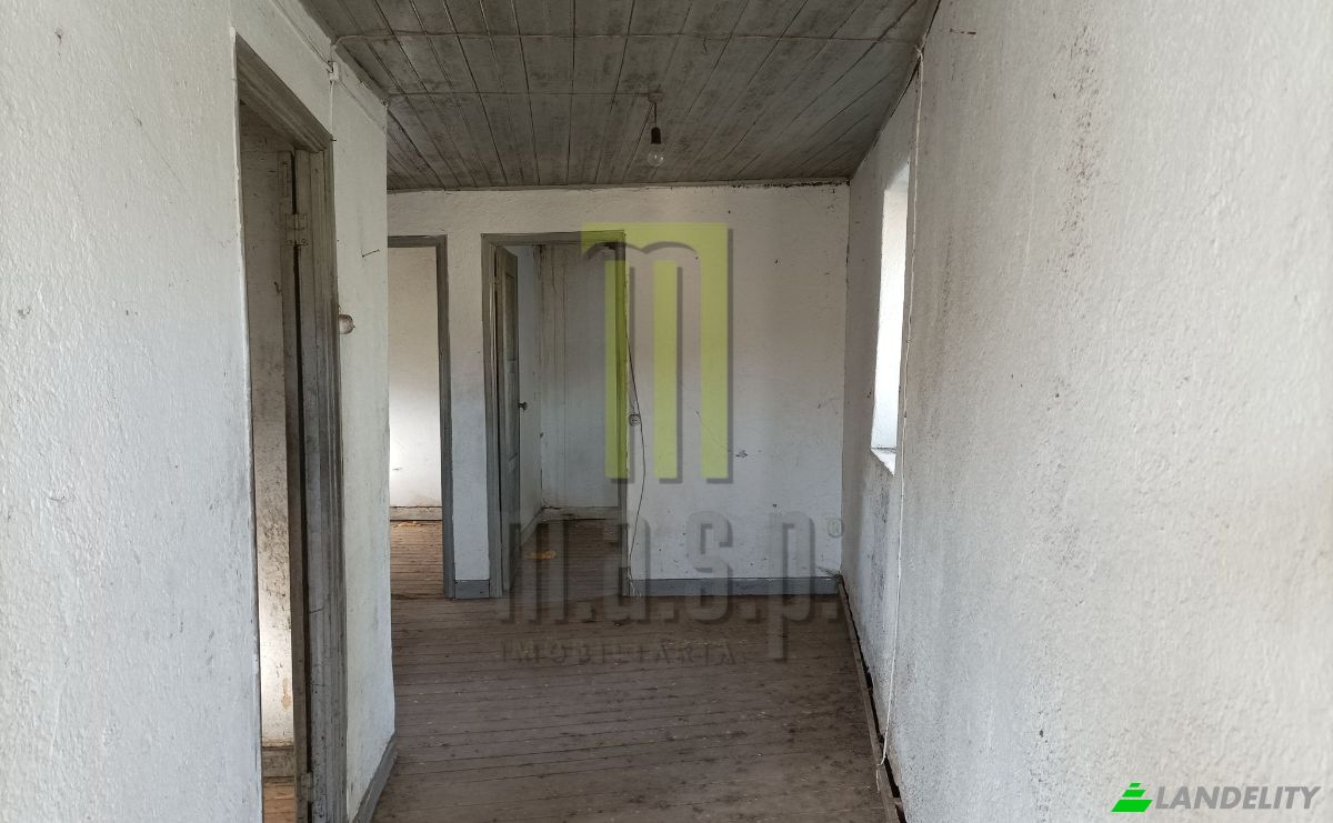 Single Family Home for Sale R das Flores, Oliveira do Hospital, Coimbra District, Portugal. Photo 9