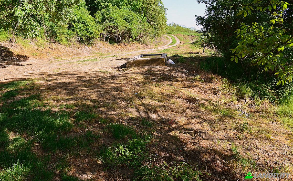 Grondperceel Te koop Valdov, Vrdnik, Srem District, Vojvodina, Serbia. Foto 1