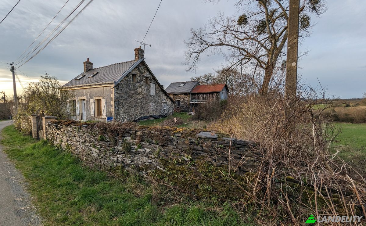 Single Family Home for Sale Chattemoue, 53250 Javron-les-Chapelles, Javron-les-Chapelles, Mayenne, Pays de la Loire, France. Photo 1
