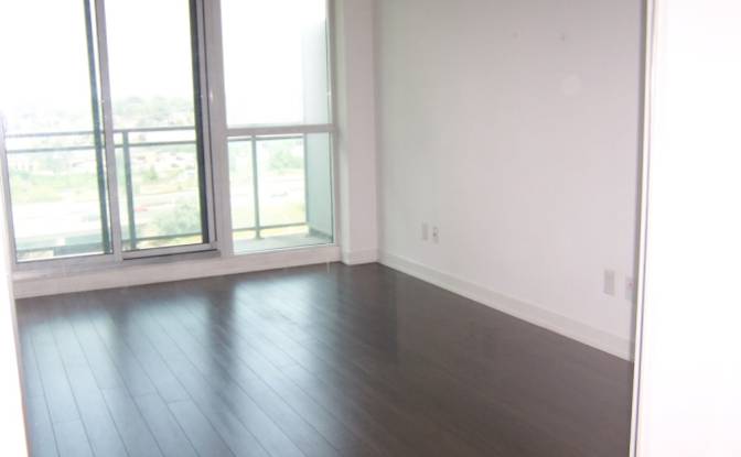 Appartamento da affittare Legion Rd N, Etobicoke. Foto#2
