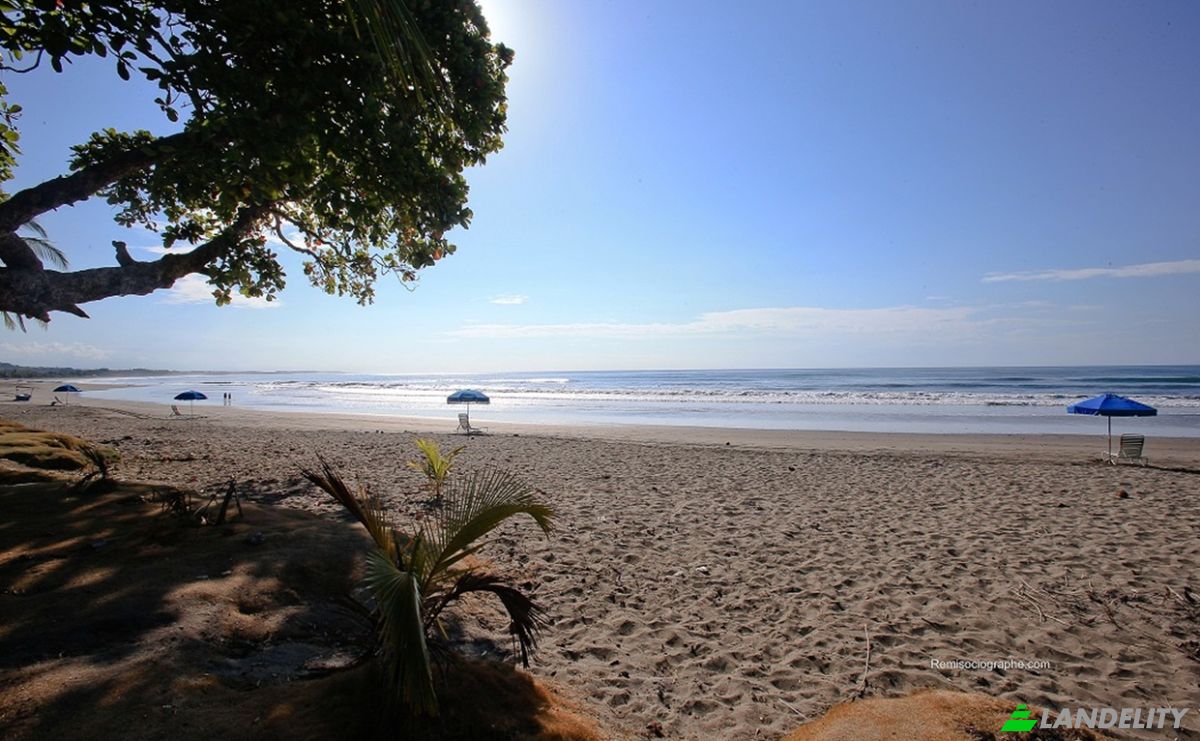 Hotel for Sale Frente a la playa, Esterillos Oeste, Parrita, Puntarenas Province, Costa Rica. Photo 4