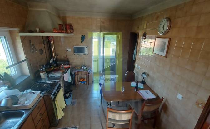 Single Family Home for Sale R da Estrada Nacional. Photo#4