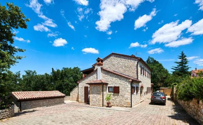 Single Family Home for Sale Buje Bibali, 52460. Photo#2 Single Family Home for Sale Buje Bibali, 52460. Photo#2