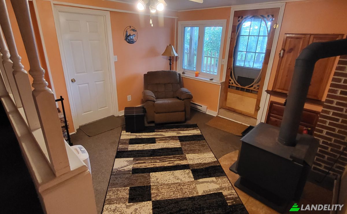 Single Family Home for Sale Bells Point Rd, Port Mouton, Region of Queens Municipality, Nova Scotia, Canada. Photo 3