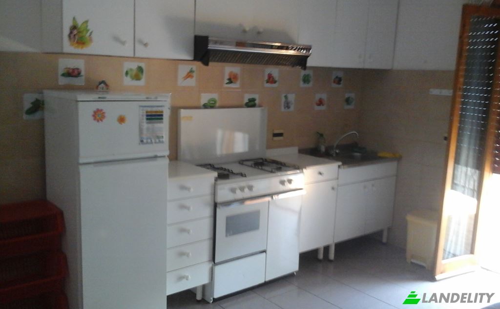Apartment for Sale Via Fiume Lao, 87029 Scalea CS, Scalea, Province of Cosenza, Calabria, Italy. Photo 6