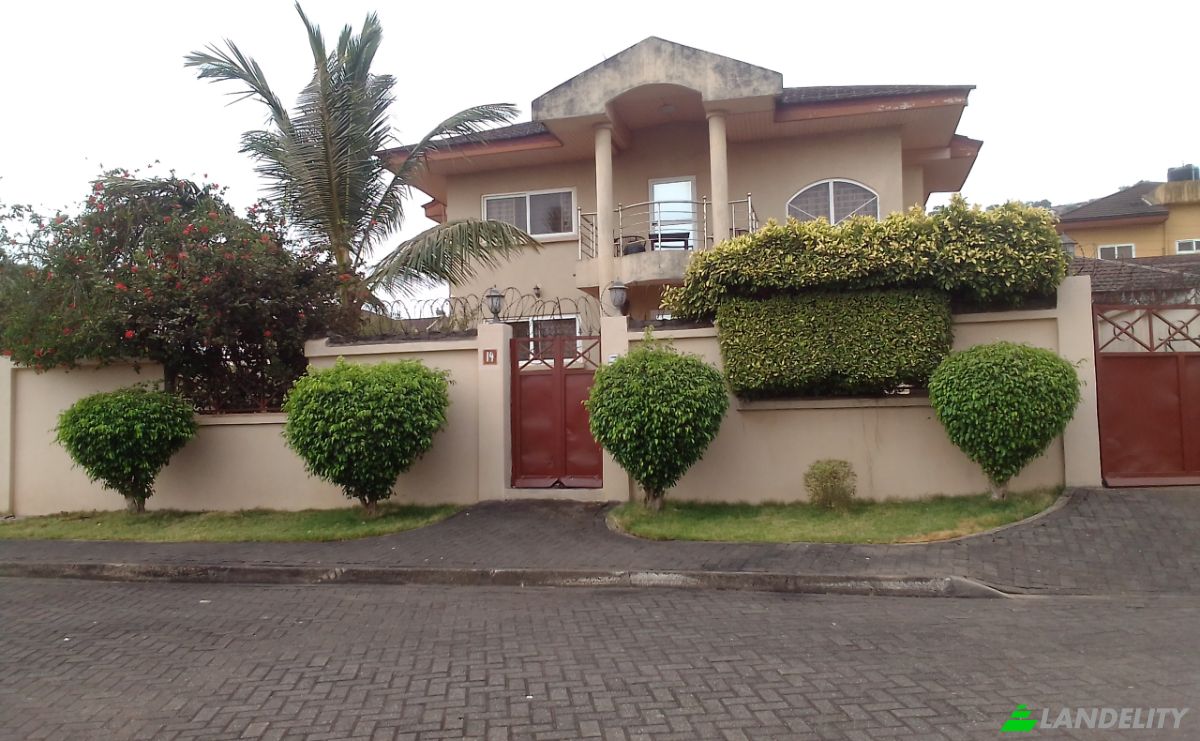 Single Family Home for Sale Goderich Road, Freetown, Funkia, Western Area Urban, Western Area, Sierra Leone. Photo 4