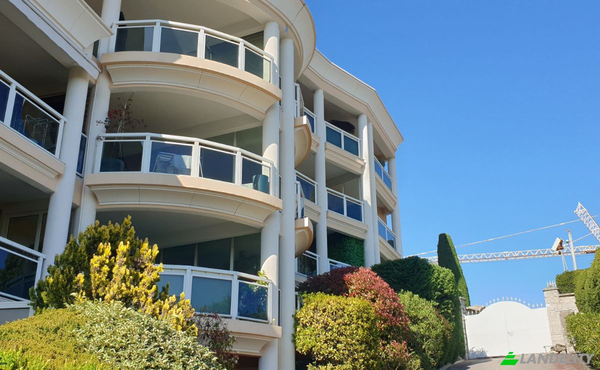 Apartment for Sale bis Rte des Breguieres, 06110 Le Cannet, Le Cannet, Alpes-Maritimes, Provence-Alpes-Cote dAzur, France. Photo 16