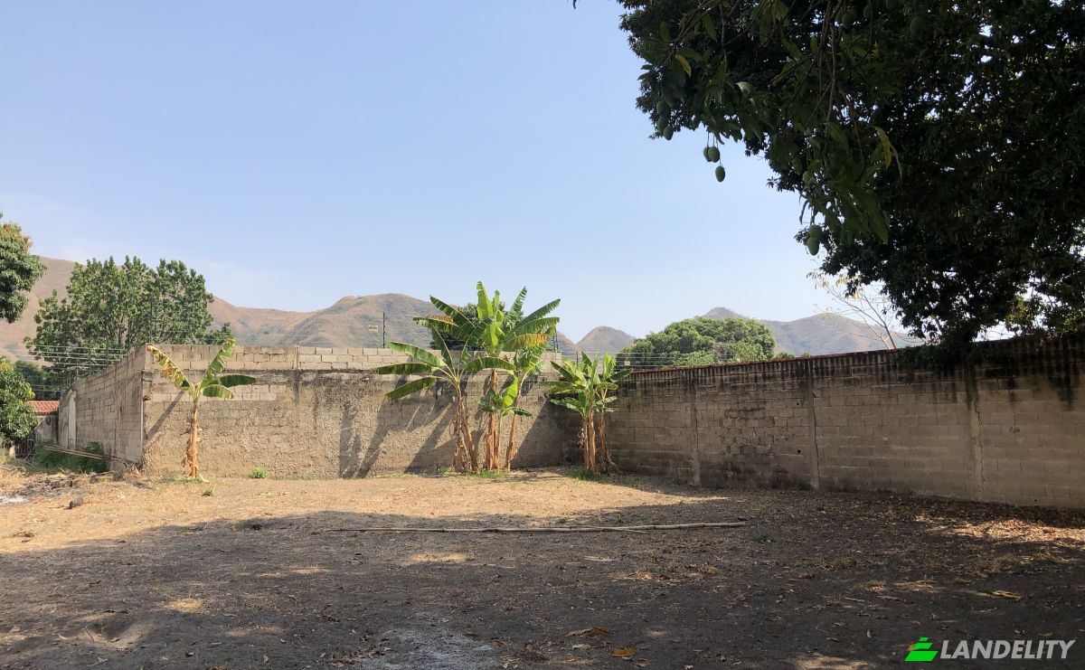 Land Lot for Sale Maracay, Girardot, Aragua, Venezuela. Photo 18
