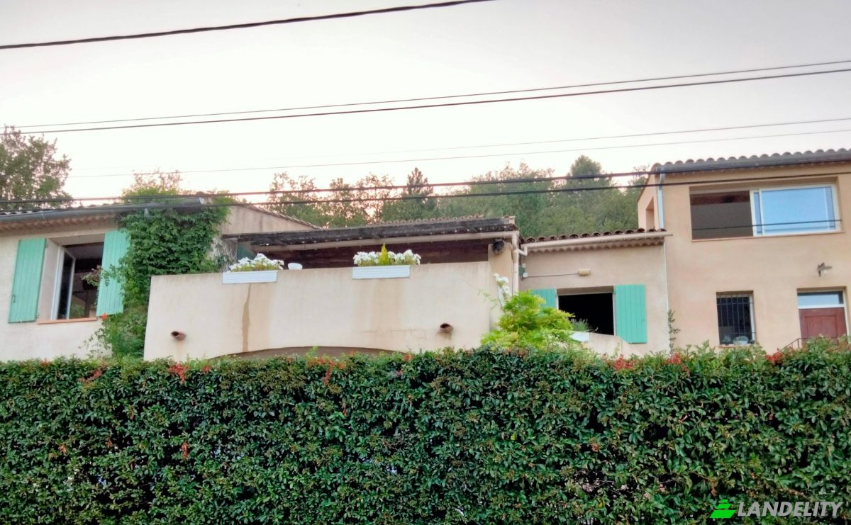 Single Family Home for Sale Rue des Adrechs, 04500 Roumoules, Roumoules, Alpes-de-Haute-Provence, Provence-Alpes-Cote dAzur, France. Photo 15
