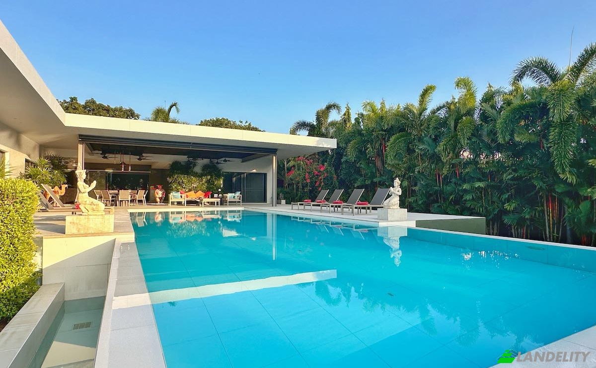 Casa de una sola familia en venta Soi Kokyang, Tambon Rawai, Amphoe Mueang Phuket, Chang Wat Phuket 83100, Rawai, Mueang Phuket District, Phuket, Thailand. Foto 1