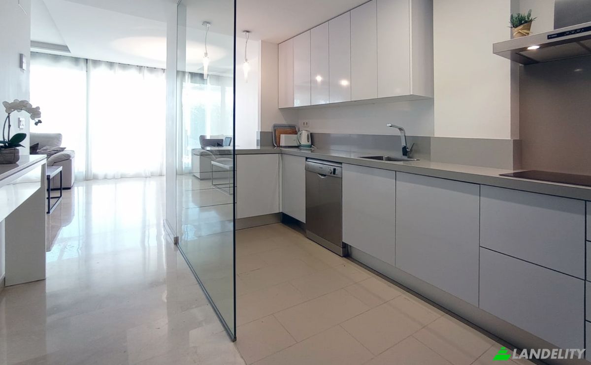 Apartment for Sale Av Jaume I, Alacant, Alicante, Valencian Community, Spain. Photo 11