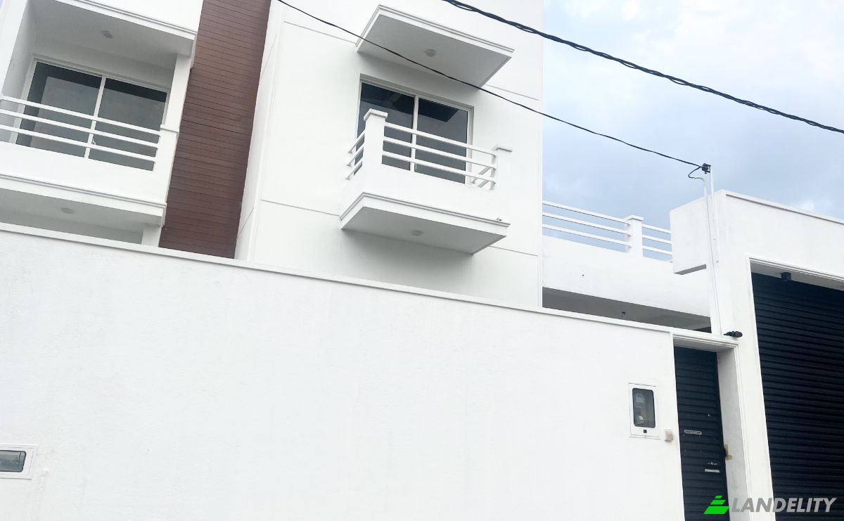 Single Family Home for Sale Sparkles Rd, Malabe, Colombo, Western Province, Sri Lanka. Photo 2