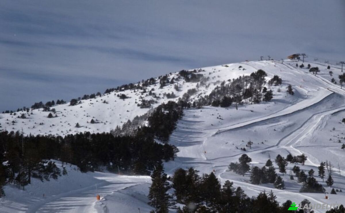 Land Lot for Sale Cami Pont de lEspalmera els Obaos, La Massana, Andorra. Photo 2
