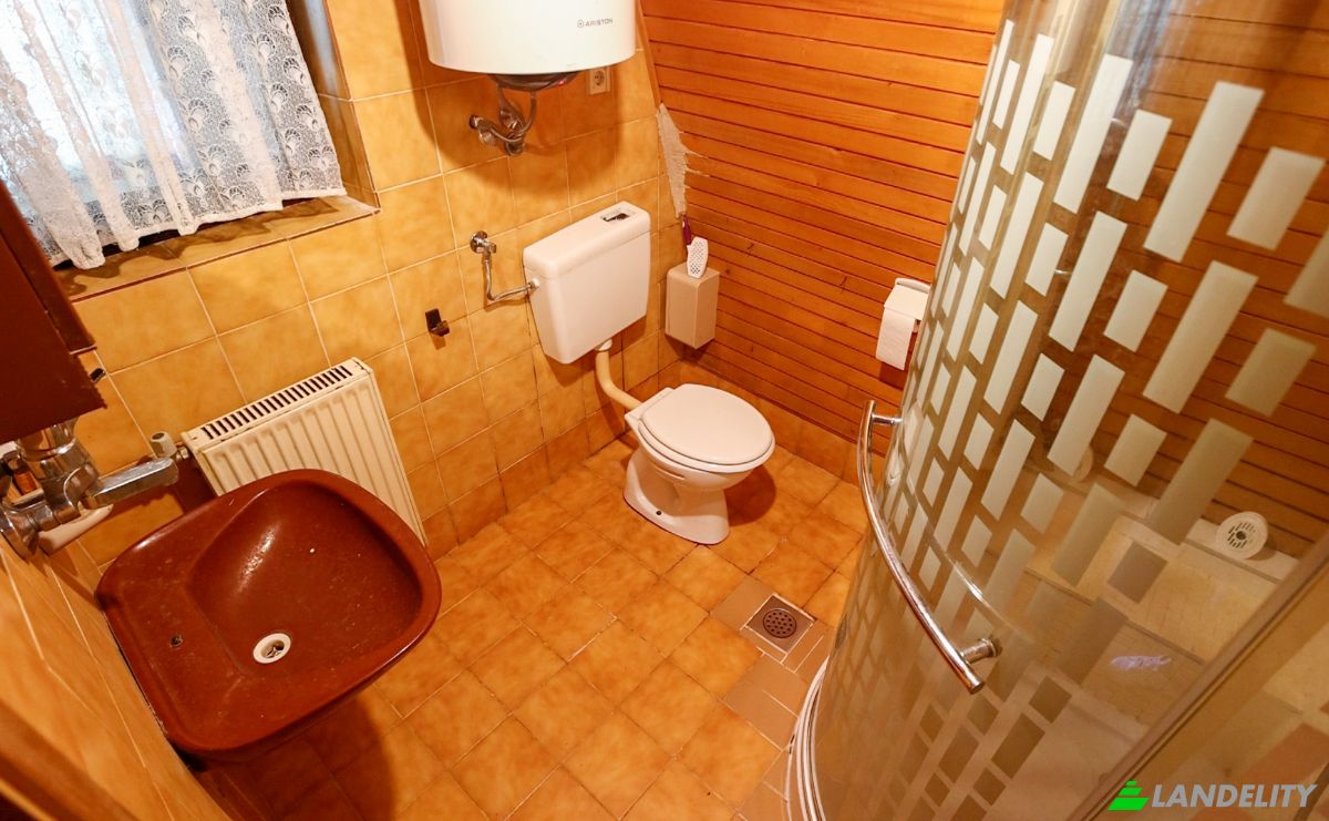 Single Family Home for Sale Cesta v Rance, Fram, Rance, Municipality of Race–Fram, Administrative unit Maribor, Slovenia. Photo 18