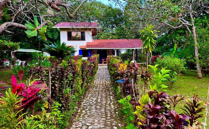 Single Family Home for Sale - Calle Pura Vida, Costa Rica