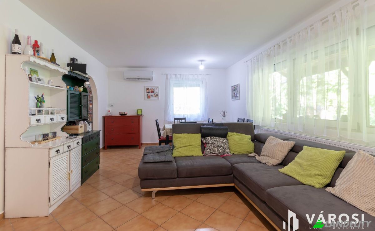 Einfamilienhaus zu verkaufen Monor, Monor District, Pest County, Hungary, Kossuth Lajos u 218, 2200 Hungary. Foto 1