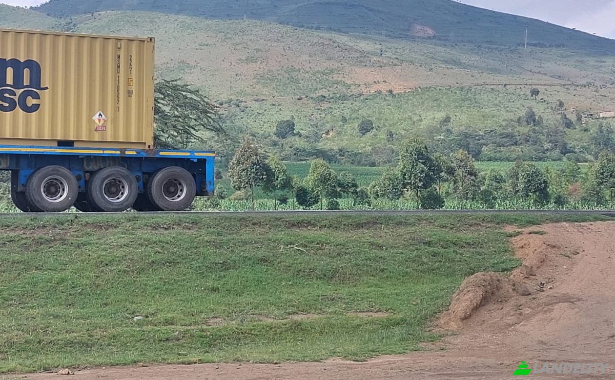 Land Lot for Sale Longonot, Naivasha, Nakuru County, Kenya. Photo 6