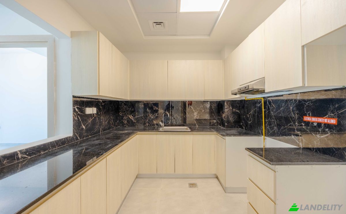 Apartment for Sale Dubai, Jumeirah Village, United Arab Emirates. Photo 4