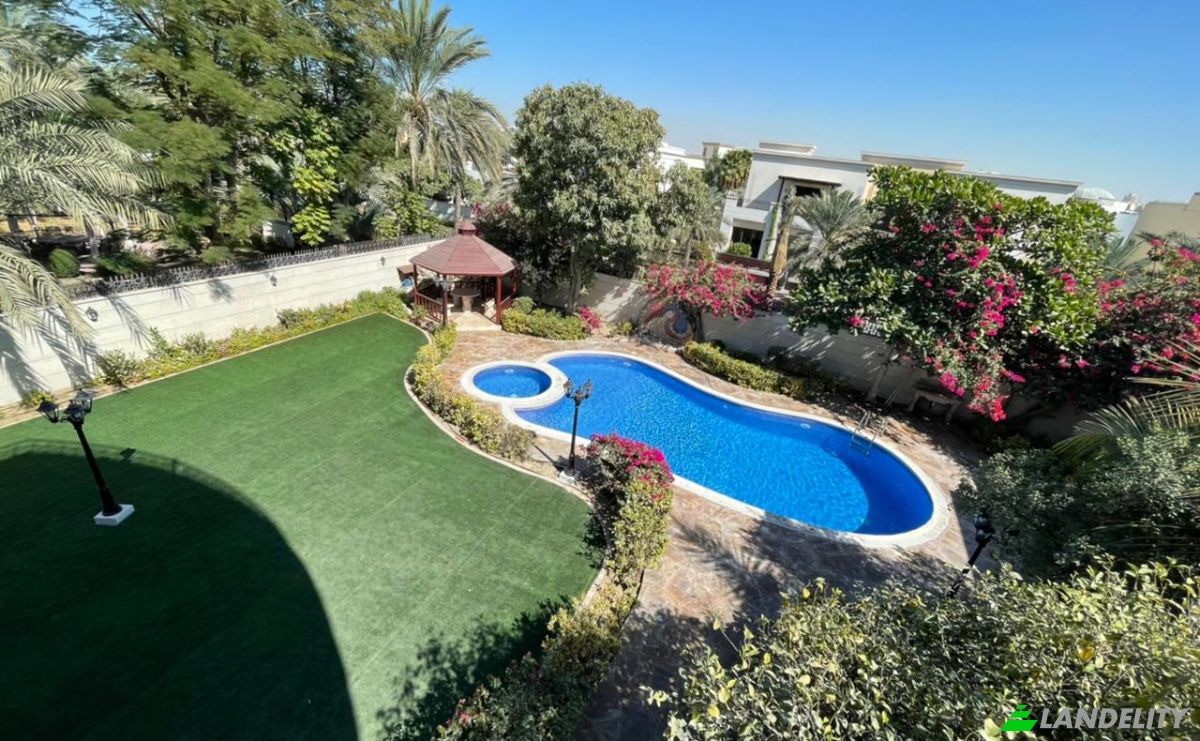 Single Family Home for Sale Emirates Hills, Dubai, United Arab Emirates. Photo 11