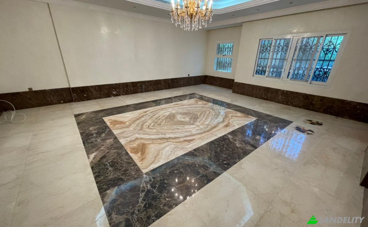 Single Family Home for Sale Emirates Hills, Dubai, United Arab Emirates. Photo 5
