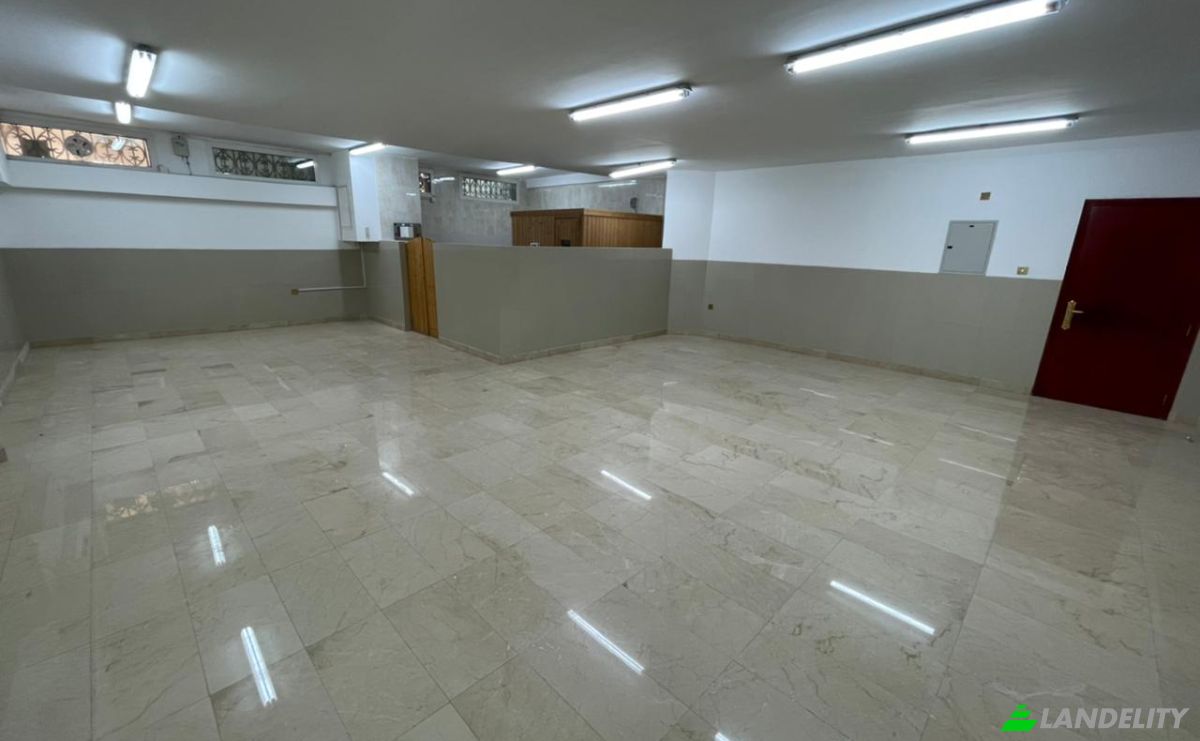Single Family Home for Sale Emirates Hills, Dubai, United Arab Emirates. Photo 7