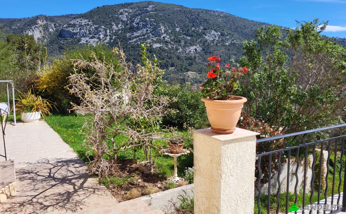 Single Family Home for Sale Chem des Molieres, 06690 Tourrette-Levens, Tourrette-Levens, Alpes-Maritimes, Provence-Alpes-Cote dAzur, France. Photo 2