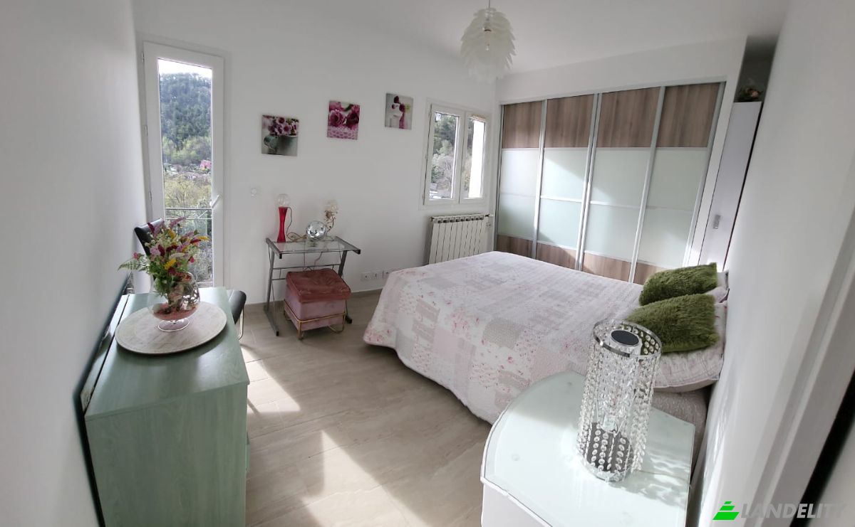 Single Family Home for Sale Chem des Molieres, 06690 Tourrette-Levens, Tourrette-Levens, Alpes-Maritimes, Provence-Alpes-Cote dAzur, France. Photo 5