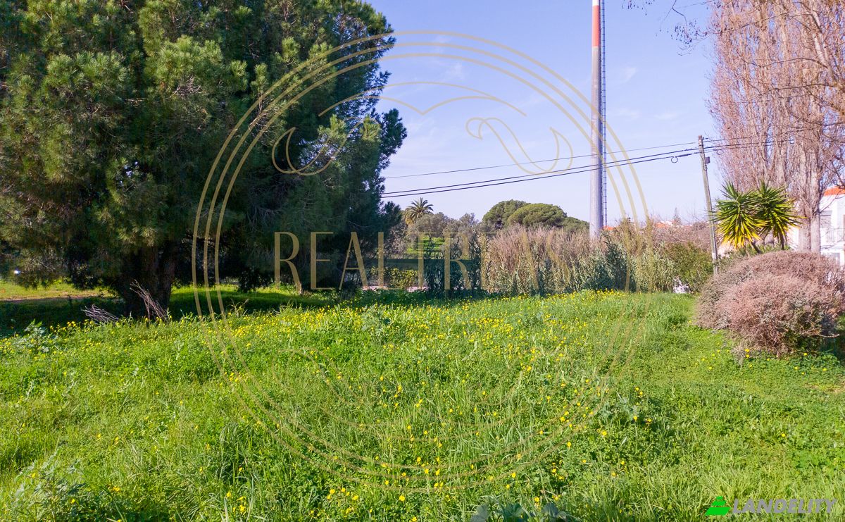Land Lot for Sale R Francisco Assis, Faro, Faro District, Portugal. Photo 1